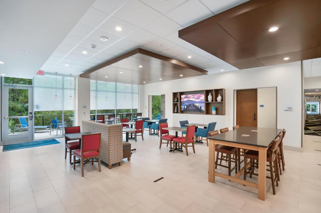 Express - South Bartram Prk By Ihg 3*